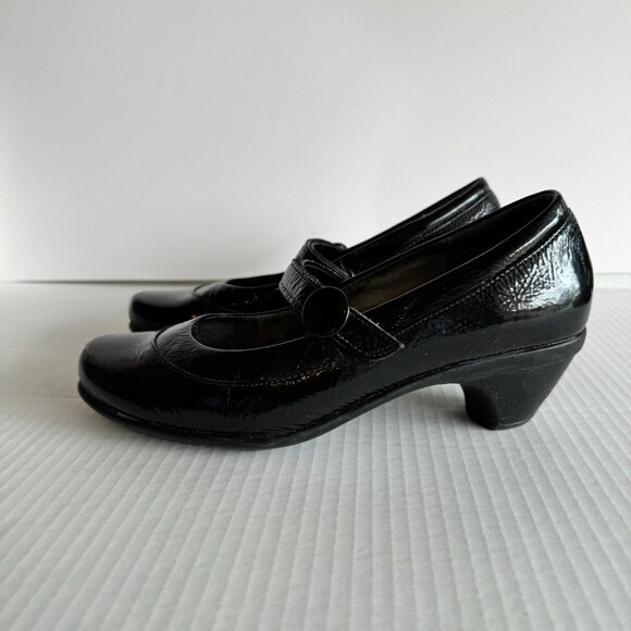Naot Trendy Mary Janes Shoes Heeled Black Gloss Lace Comb Leather US 7 EUR 38 - Picture 10 of 16